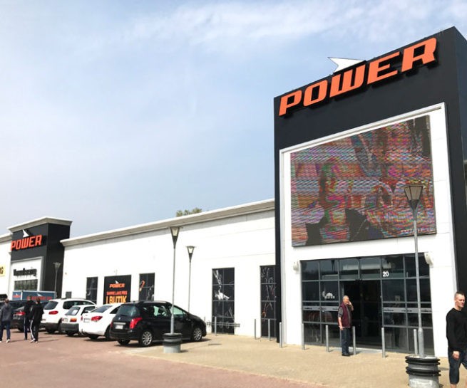 BE Arkitekter, Arkitekt. Vanløse. Ombygning af 2000 m2 erhvervsejendom til ny Powerbutik